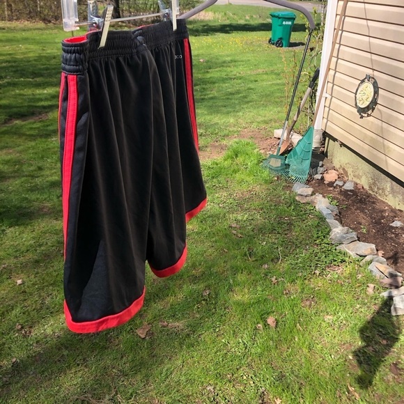 Adidas Climacool  black running shorts deep orange stripes - Picture 7 of 9